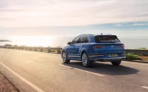 Bentley Bentayga Azure     