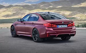 BMW M5 First Edition     