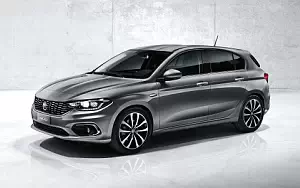 Fiat Tipo 5-door     