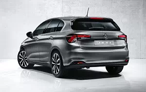 Fiat Tipo 5-door     