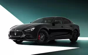 Maserati Ghibli S Q4 GranSport Nerissimo Pack     