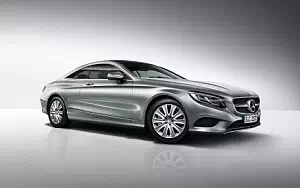 Mercedes-Benz S 400 4MATIC Coupe     