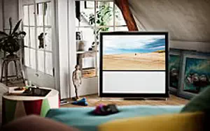 Bang & Olufsen BeoVision 10    HD 