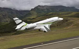 Falcon 2000S      