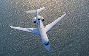 Falcon 8X      