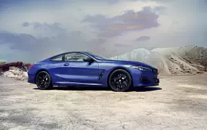 BMW M850i xDrive Coupe  