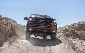 Off Road 4x4 GMC Sierra AT4X Crew Cab  