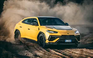 Off Road 4x4 Lamborghini Urus Performante  