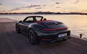 Porsche 911 Carrera GTS Cabriolet  