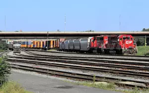 CP - Canadian Pacific        