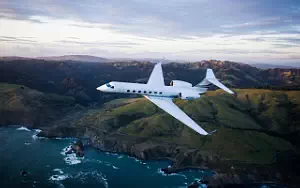 Gulfstream G550      