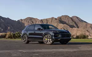 Porsche Cayenne E-Hybrid (Algarve Blue Metallic)  