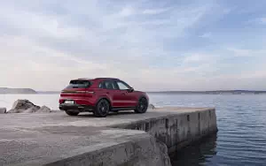 Porsche Cayenne GTS  