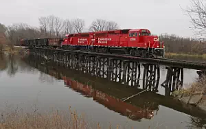 CP - Canadian Pacific        