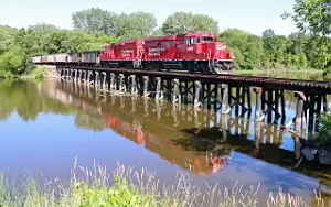 CP - Canadian Pacific        