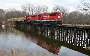 CP - Canadian Pacific        